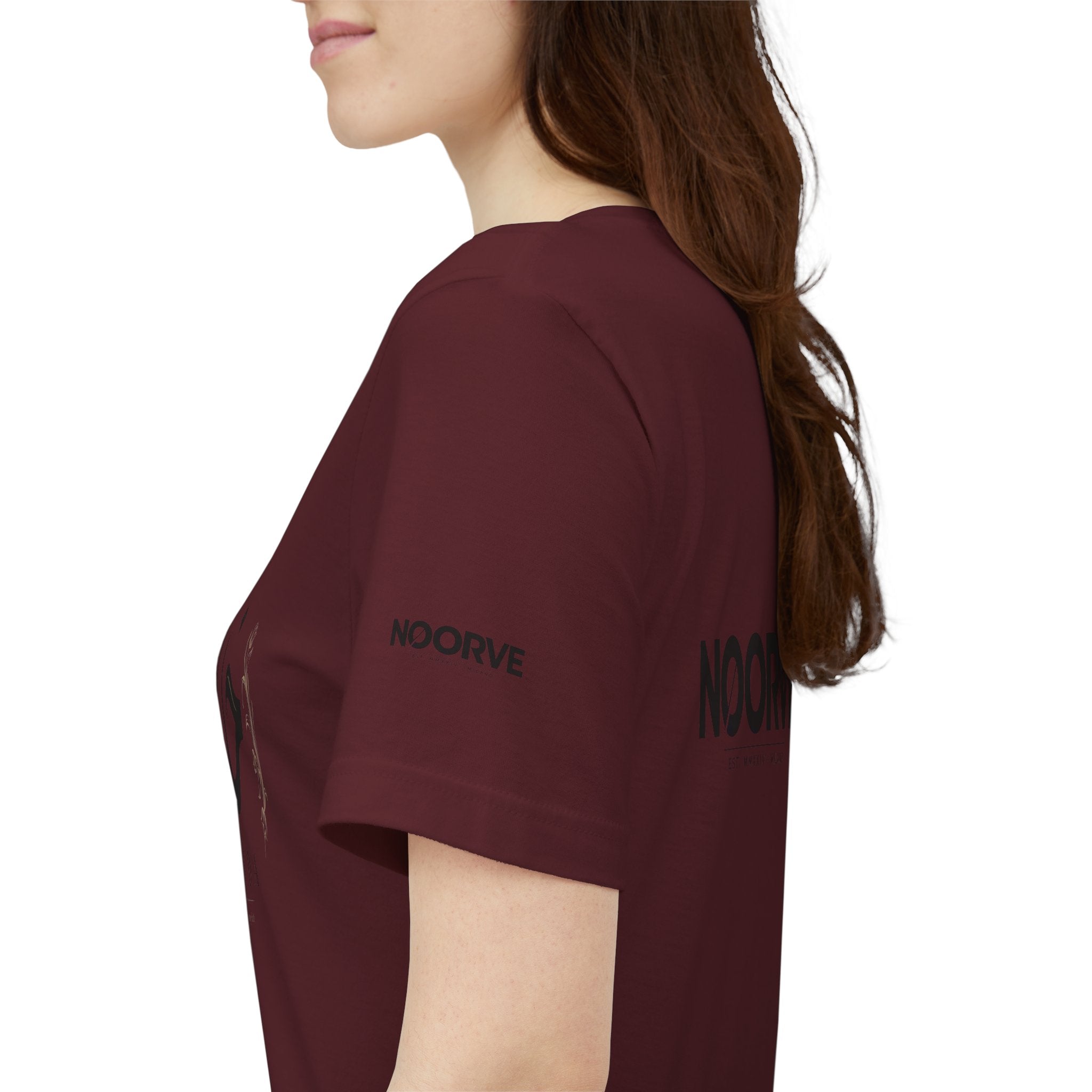 Khuda Script Tee — Islamic Calligraphy Arabic “Khuda” T‑Shirt