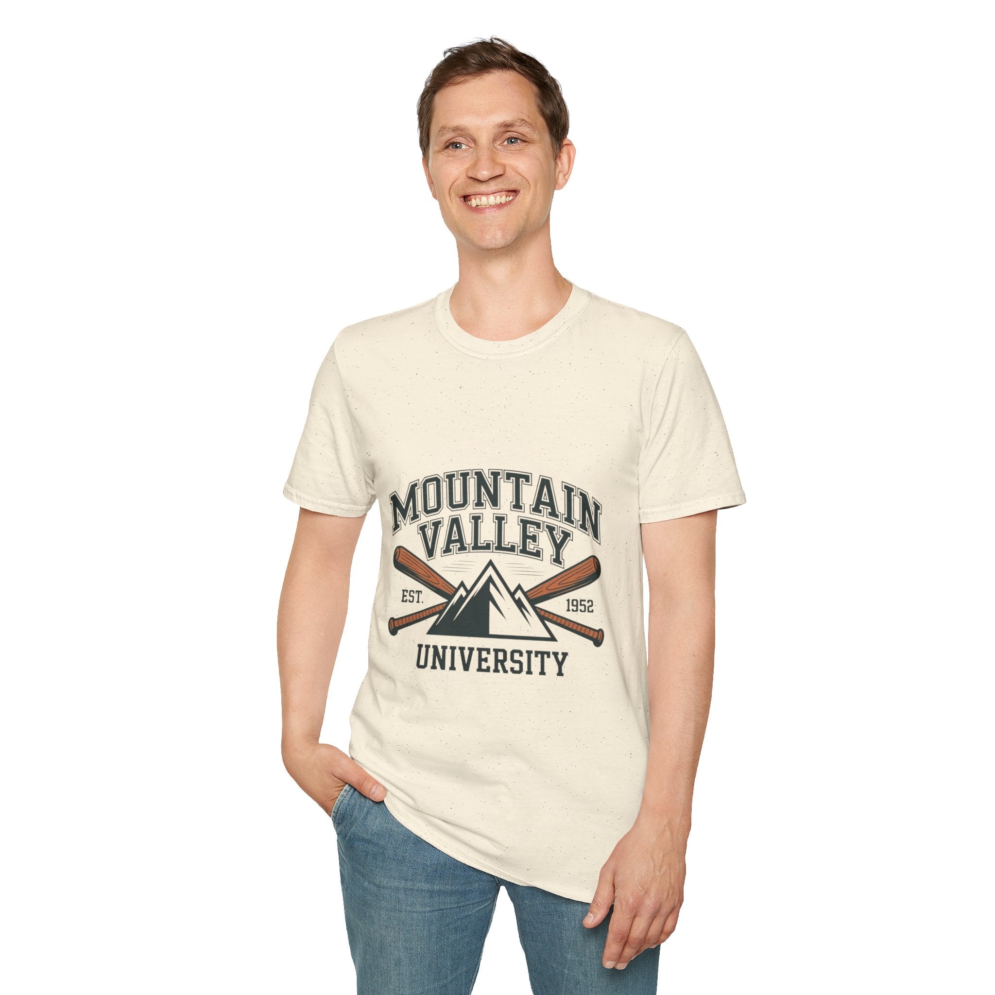 Mountain Valley University T‑Shirt — Vintage Collegiate Outdoor Tee