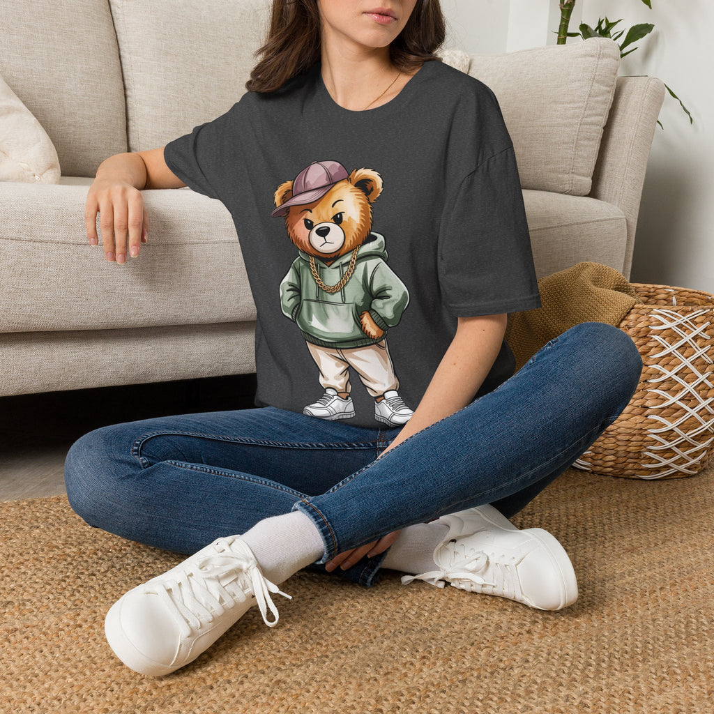 Casual Bear Graphic T-Shirt — Cool Teddy in Hoodie & Cap