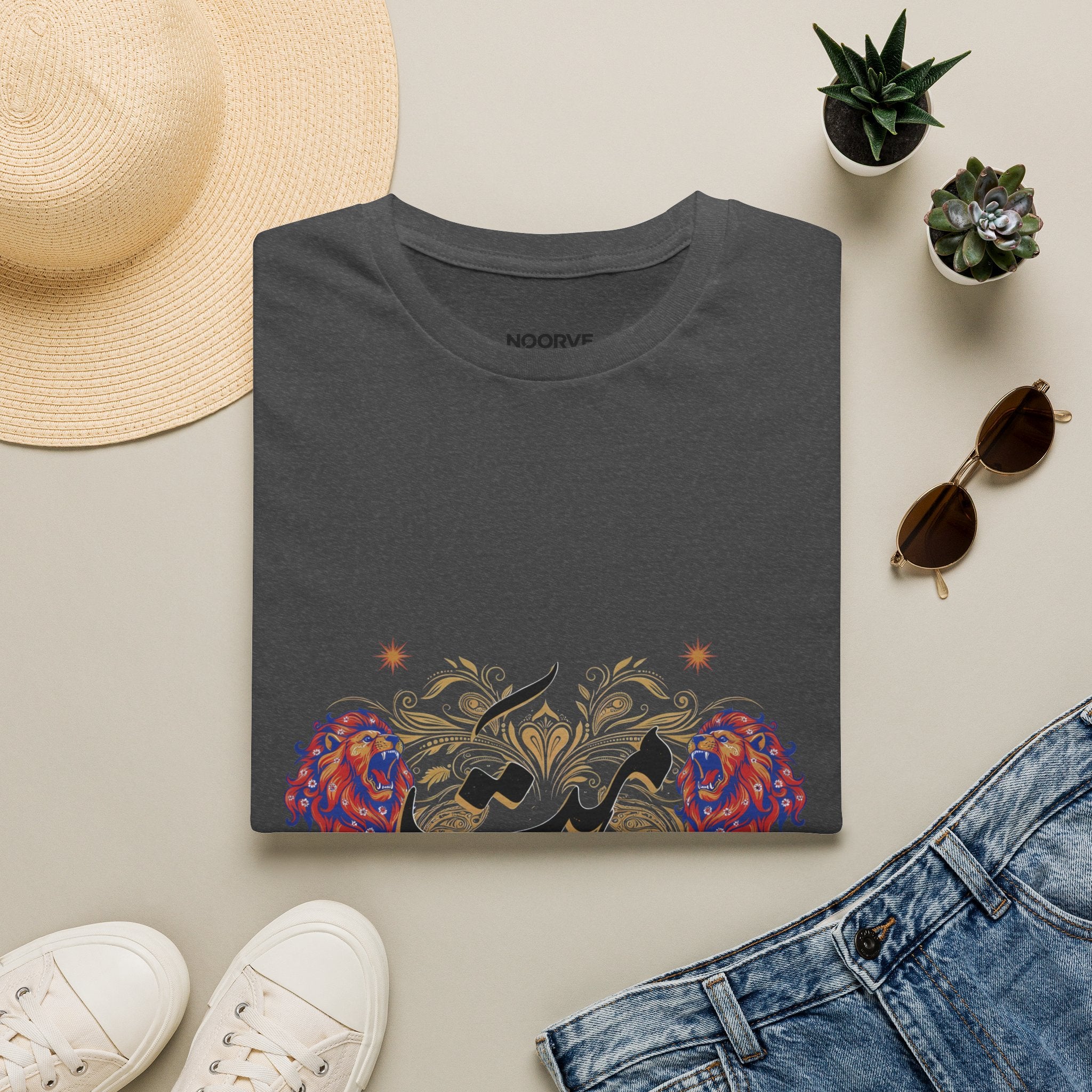 Himmat Floral Calligraphy T-Shirt — Inspirational Urdu Design | Noorve | T-Shirt