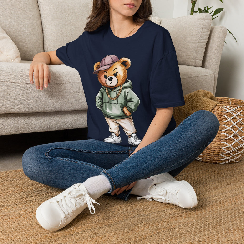 Casual Bear Graphic T-Shirt — Cool Teddy in Hoodie & Cap