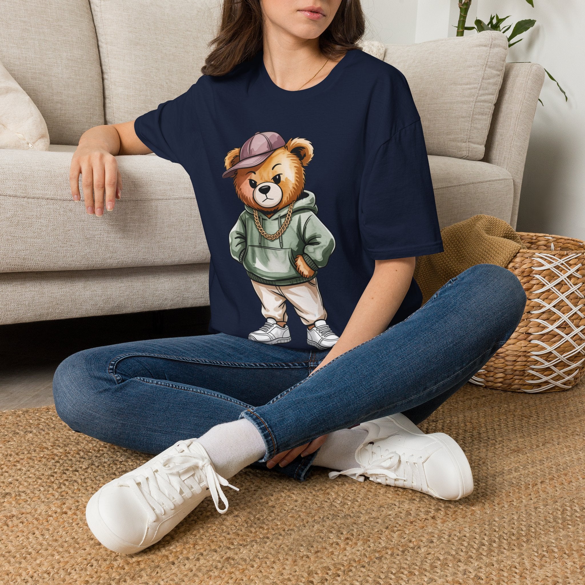 Casual Bear Graphic T-Shirt — Cool Teddy in Hoodie & Cap