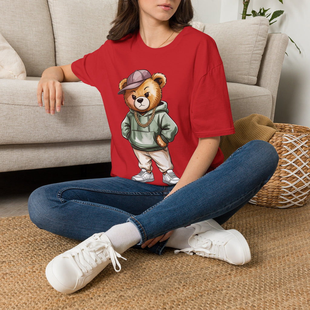 Casual Bear Graphic T-Shirt — Cool Teddy in Hoodie & Cap