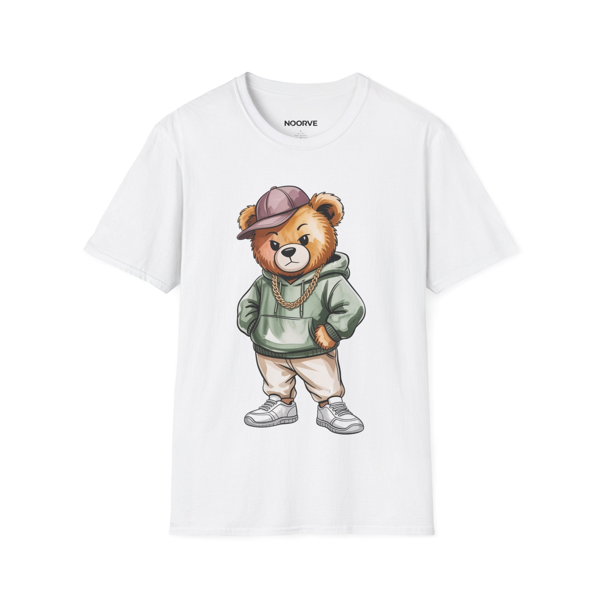 Casual Bear Graphic T-Shirt — Cool Teddy in Hoodie & Cap
